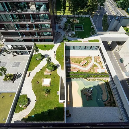 Luxury Apartment With View Over Vienna And Pool Exterior photo